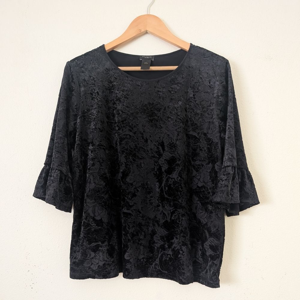 Ann Taylor Factory Velvet Burnout Top Women's Lg Bell Sleeve Black Floral Witchy - Picture 2 of 10